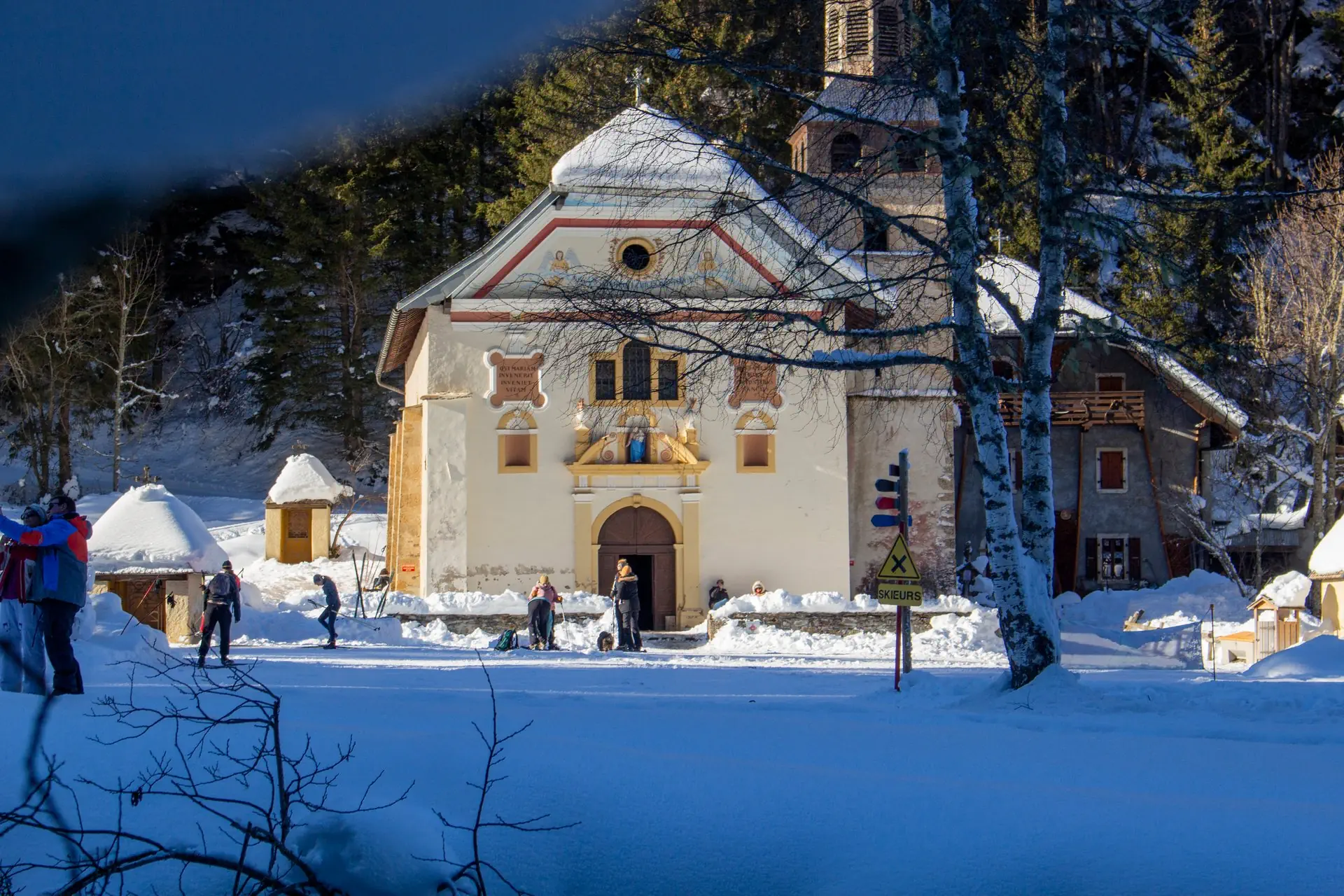 Sanctuaire de Notre Dame de la Gorge en hiver